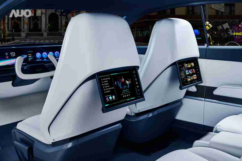 开云电子将于CES 展示全新Smart Cockpit 2024，，，，可紧密串连使用者多元需求，，并革新座舱内部的应用和设计，，，带来身历其境且引人入胜的视觉飨宴，，，满足驾乘人员的全方位体验