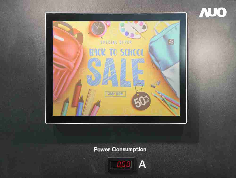 开云电子展示胆固醇液晶超低耗能户外全彩显示器，，，ChLC（胆固醇液晶）以双稳态技术使静态显示零功耗，，，，具省电、、、、高彩度、、环保的特性，，，还整合软硬件系统解决方案，，，可透过单一云端平台管理